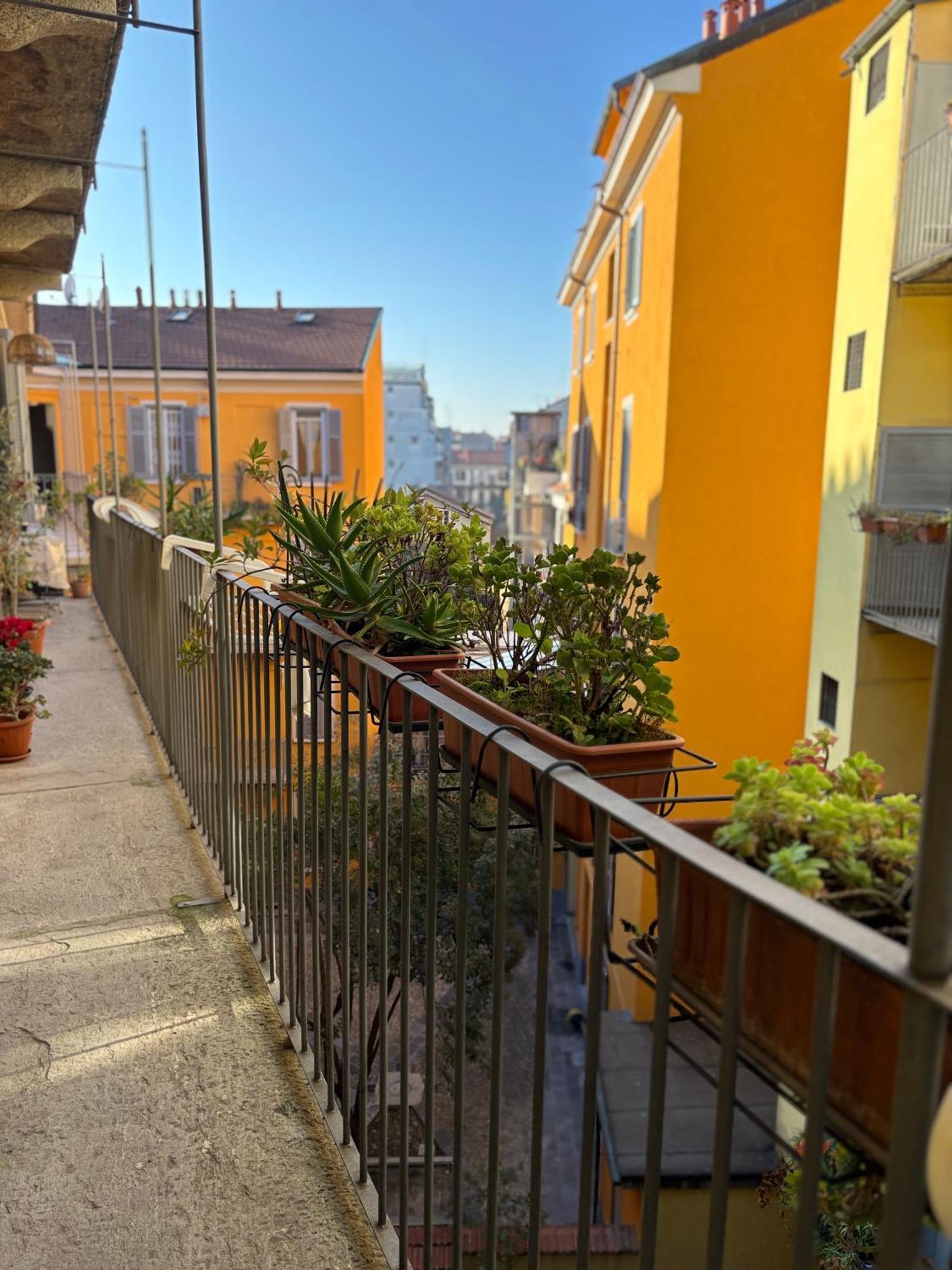 La Vecchia Milano-Les Nubles Vannucci - Il Ballatoio E Il Cortile Eksteriør bilde