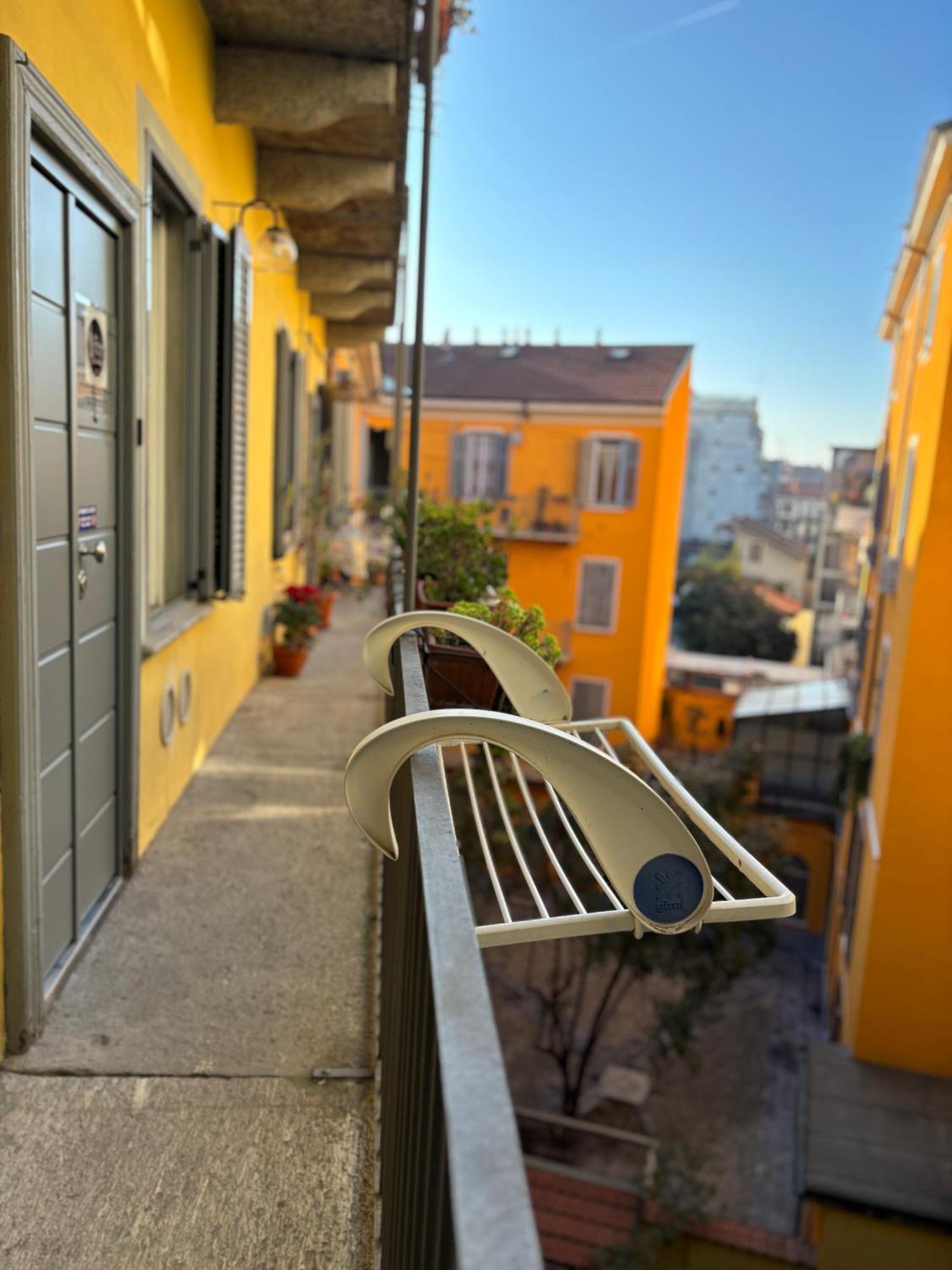 La Vecchia Milano-Les Nubles Vannucci - Il Ballatoio E Il Cortile Eksteriør bilde